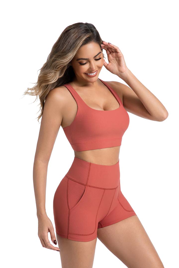 Elegant & Lightweight Cropped Yoga Set
